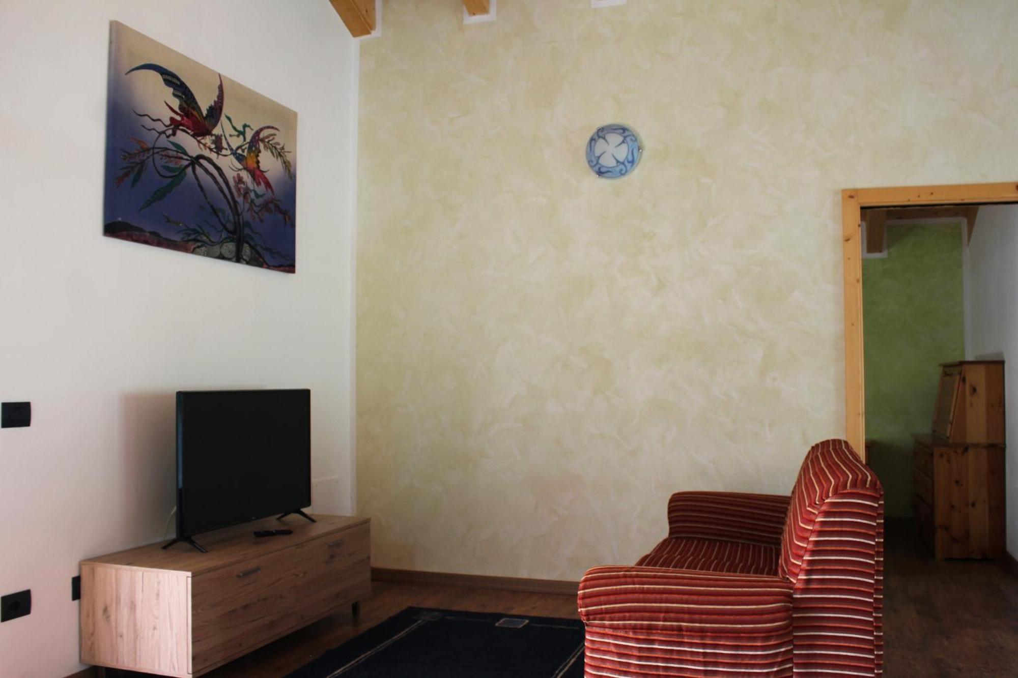 Appartamento Vacanze Bordala Ronzo-Chienis Ngoại thất bức ảnh